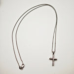 Load image into Gallery viewer, 21009464 White gold diamond cross and chain.