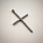 Load image into Gallery viewer, 21008726 White gold and diamond cross pendant