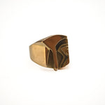 Load image into Gallery viewer, 21012525 Modernist Sculpture Signet Ring.