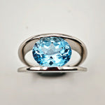 Load image into Gallery viewer, 21002687 Topaz Platinum Ring