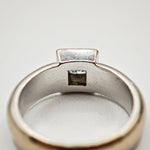 Load image into Gallery viewer, 21012907 White gold diamond ring.