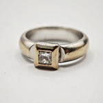 Load image into Gallery viewer, 21012907 White gold diamond ring.