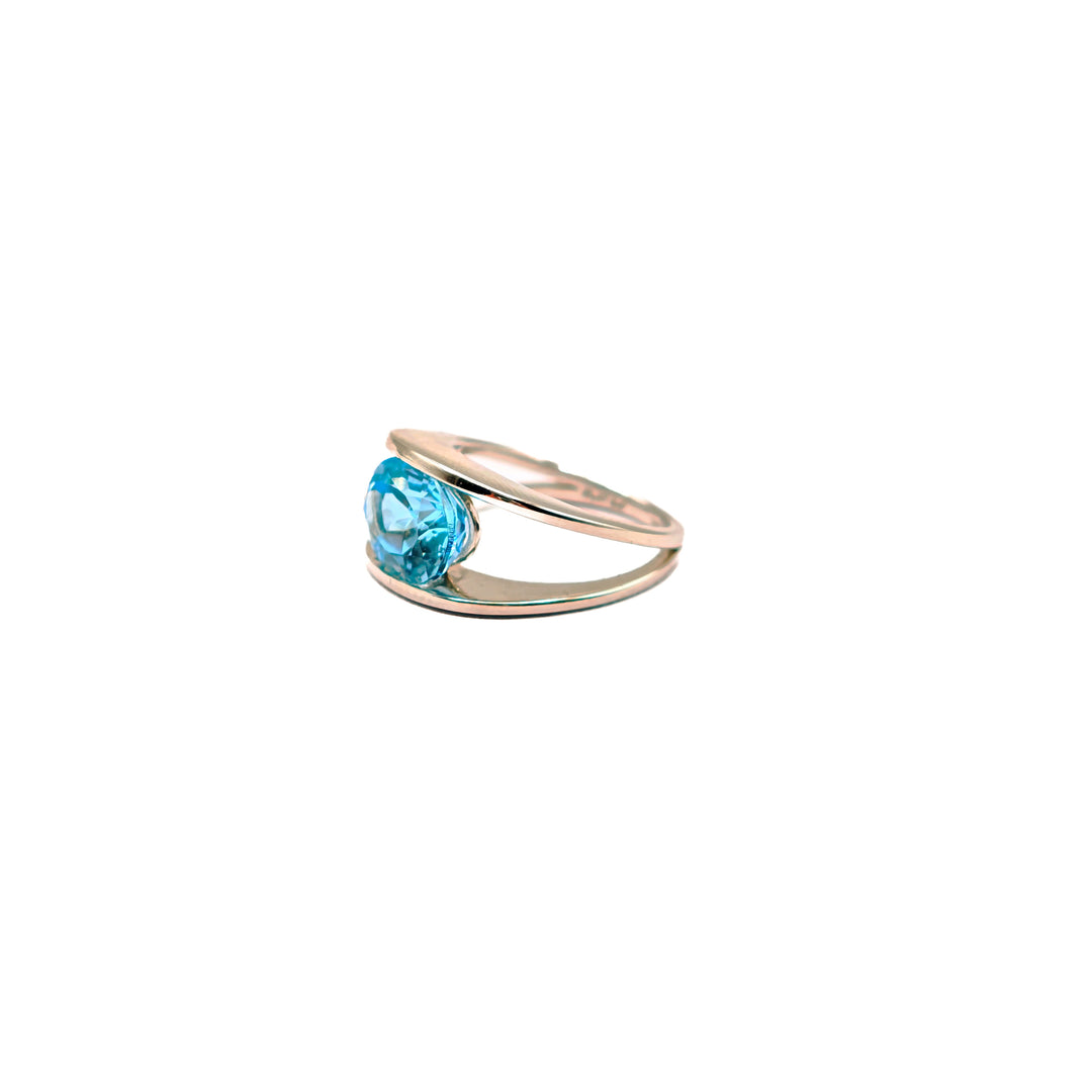 21002687 Topaz Platinum Ring