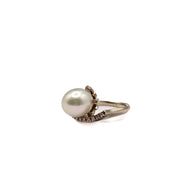 21002380 Pearl Diamond Ring