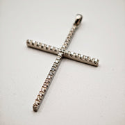 21008726 White gold and diamond cross pendant